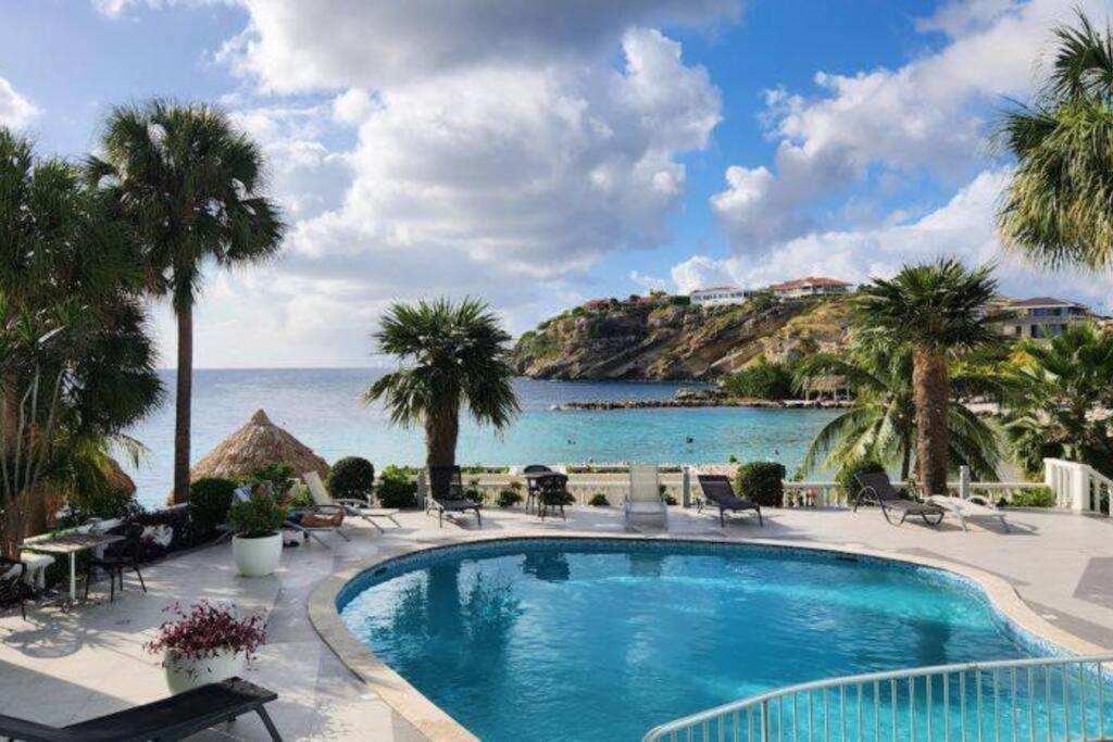 Blue Emerald Beachfront Blessing Willemstad Buitenkant foto